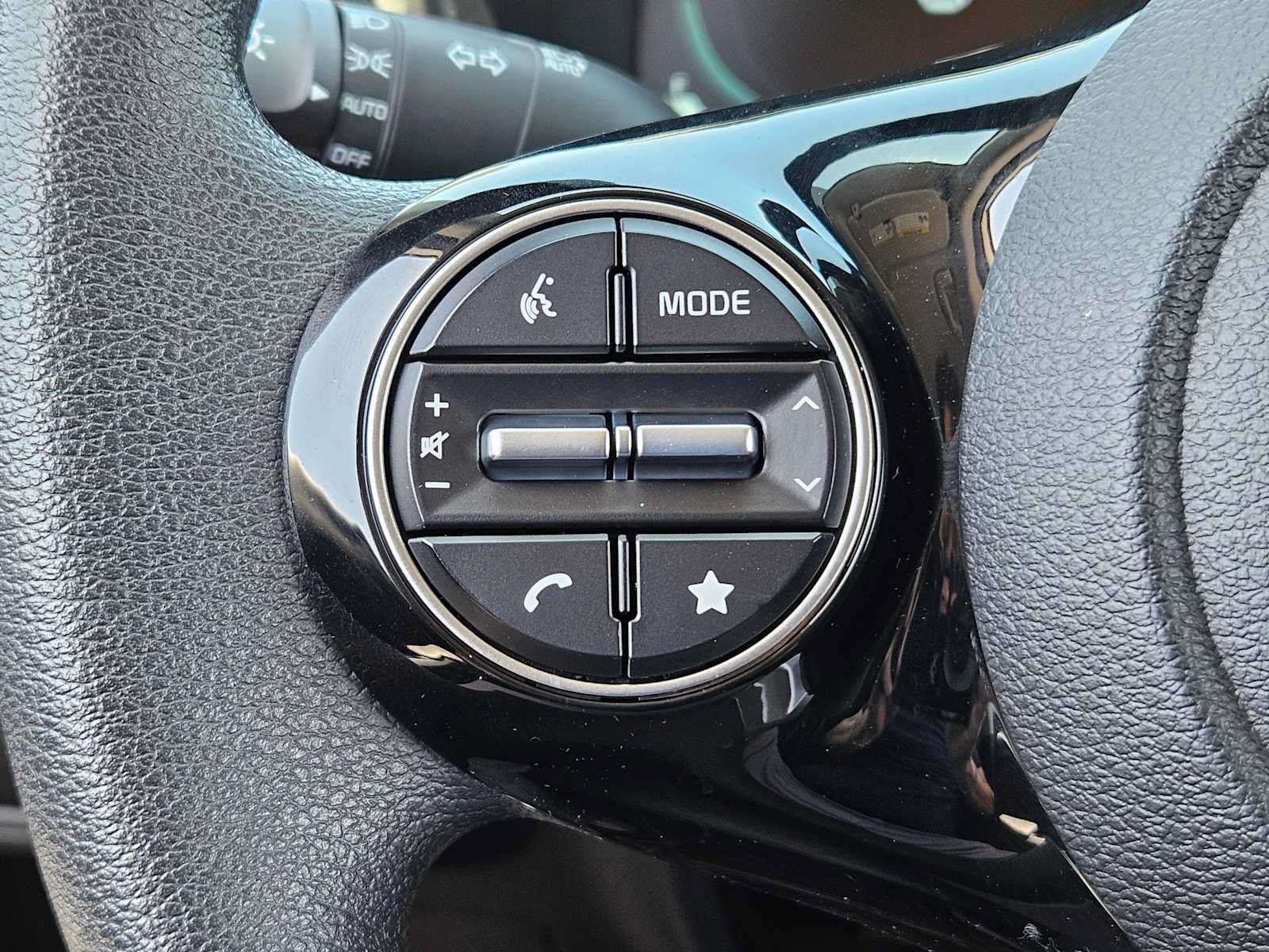 Certified 2023 Kia Soul S FWD image 22