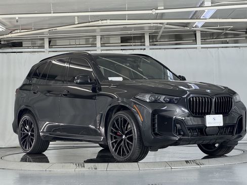 Certified 2024 BMW X5 sDrive40i w/ M Sport Package RWD image 7