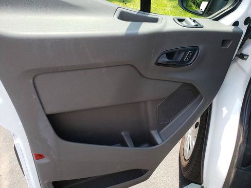Used 2025 Ford Transit 250 Low Roof w/ Exterior Upgrade Package RWD image 11