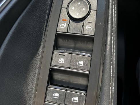 New 2026 Nissan Rogue Platinum w/ Platinum Premium Package AWD/4WD image 23