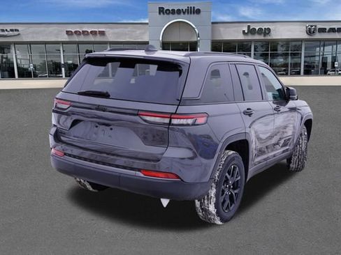 New 2026 Jeep Grand Cherokee Altitude AWD/4WD image 3