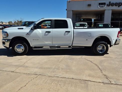 Used 2024 RAM 3500 Big Horn AWD/4WD image 8