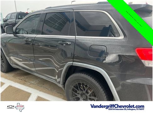 Used 2014 Jeep Grand Cherokee Laredo w/ Quick Order Package 23E RWD image 5