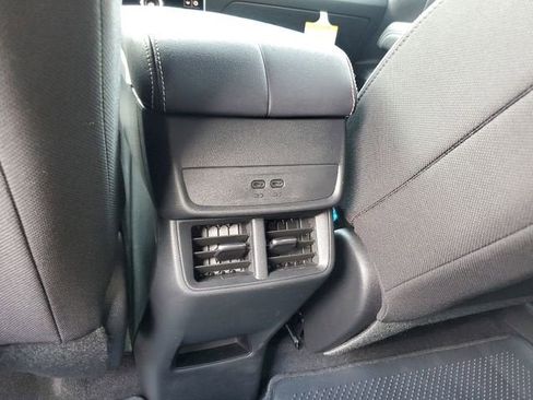 New 2026 GMC Terrain Elevation FWD image 16