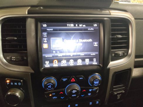 Used 2017 RAM 1500 Big Horn RWD image 25