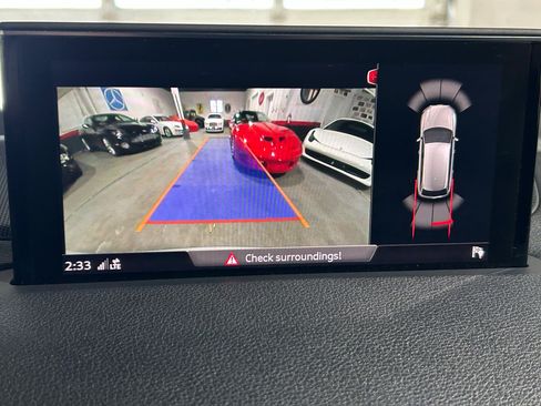 Used 2018 Audi Q7 3.0T Premium image 15