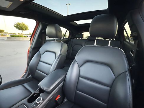 Used 2017 Mercedes-Benz GLA 250 GLA 250 Sport Utility 4D image 13