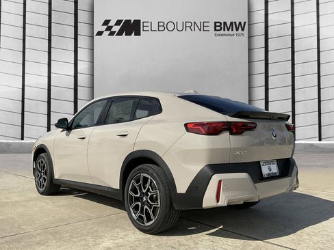 New 2026 BMW X2 xDrive28i w/ Convenience Package image 6
