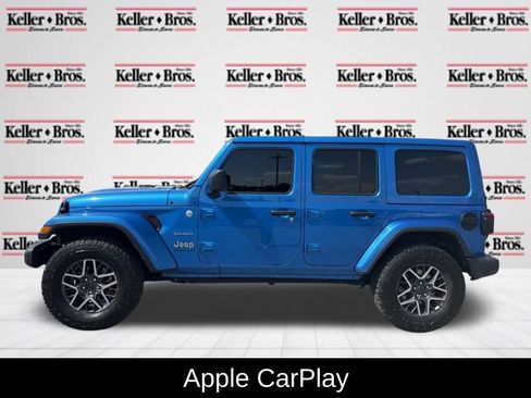 Used 2024 Jeep Wrangler Unlimited Sahara AWD/4WD image 4