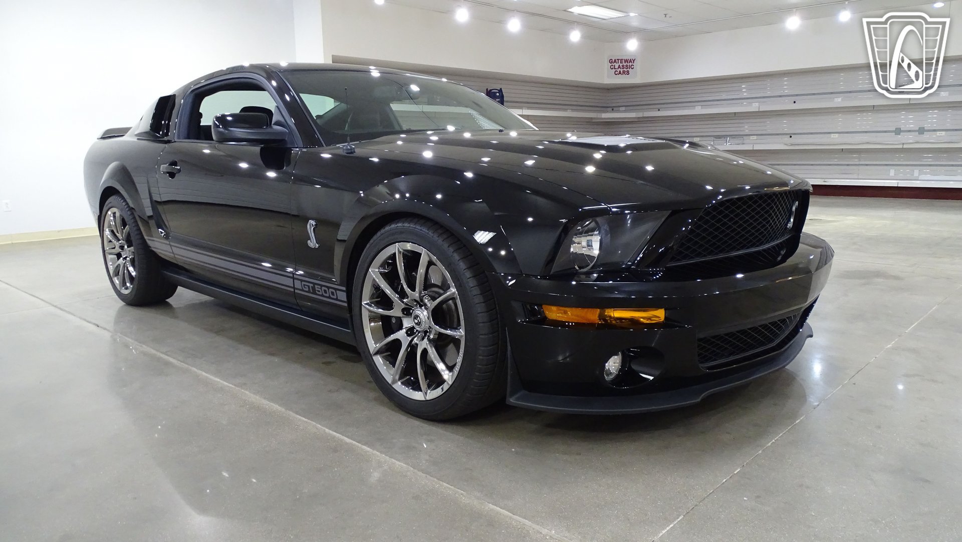 Used 2007 Ford Mustang Shelby GT500 RWD image 21