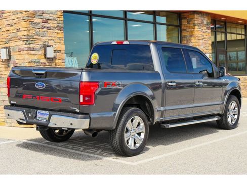 Used 2018 Ford F150 Lariat image 3