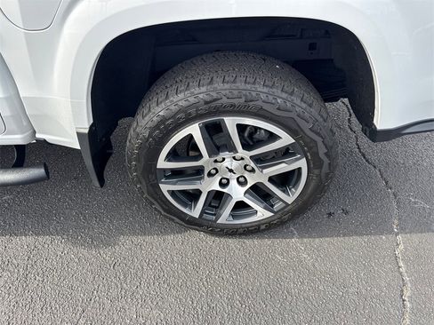 Used 2023 Chevrolet Colorado Z71 w/ Z71 Convenience Package 2 image 20