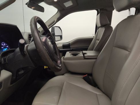 Used 2020 Ford F250 XL w/ Power Equipment Group RWD image 17