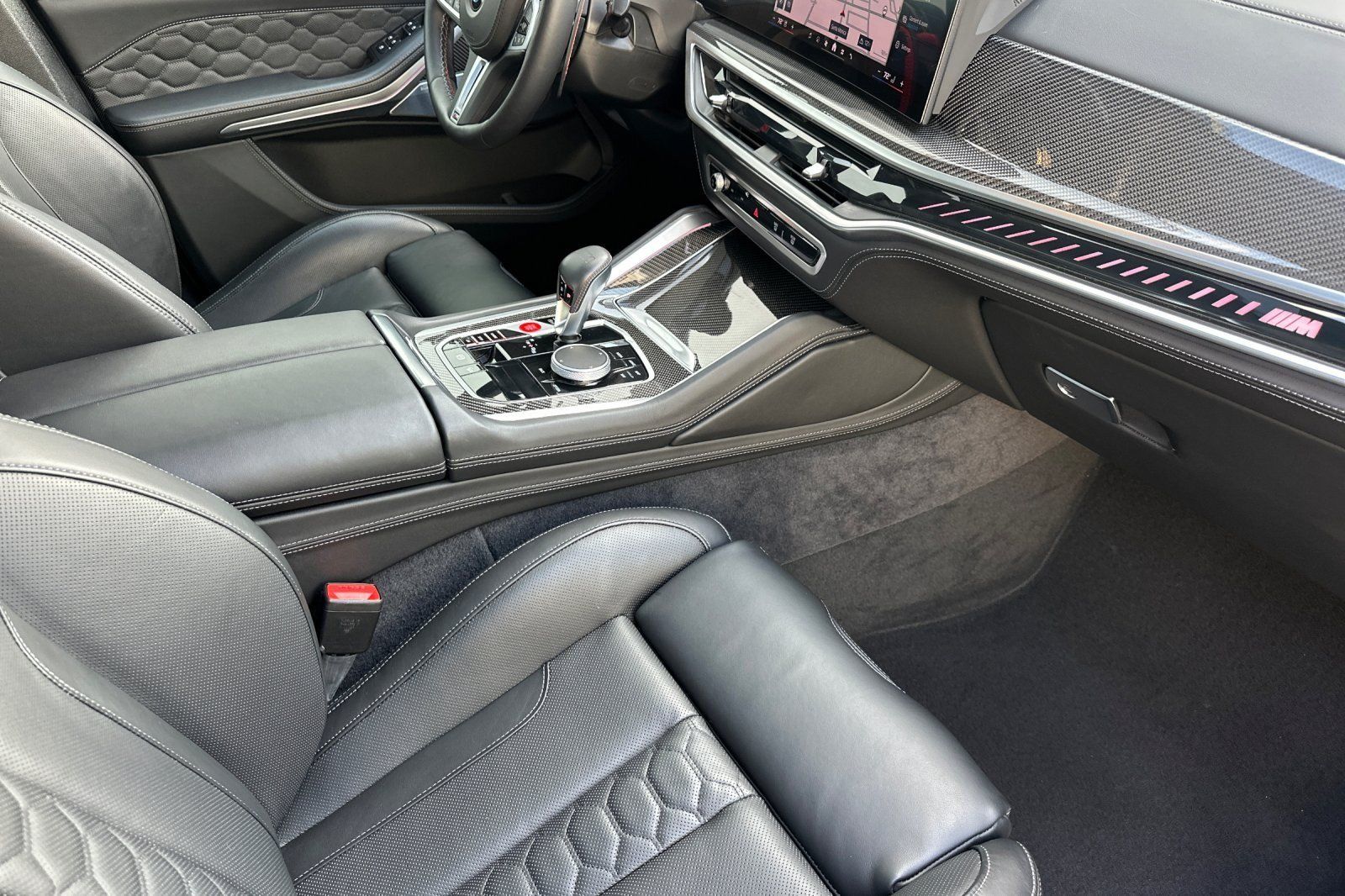 Used 2026 BMW X5 M Competition w/ Executive Package AWD/4WD image 15