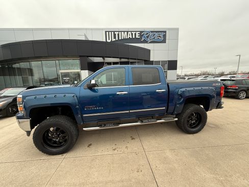 Used 2015 Chevrolet Silverado 1500 LTZ Z71 w/ LTZ Plus Package image 1