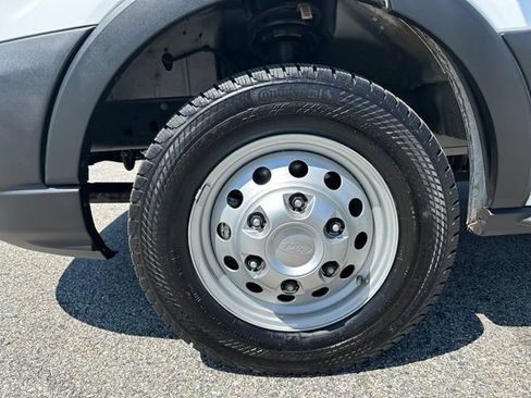 Used 2025 Ford Transit 250 148 Medium Roof Extended AWD w/ Load Area Protection Package image 9