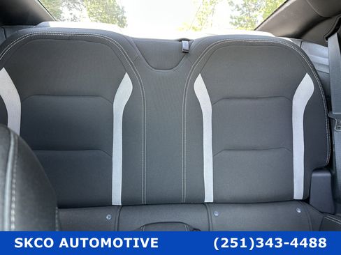 Used 2021 Chevrolet Camaro LT image 27