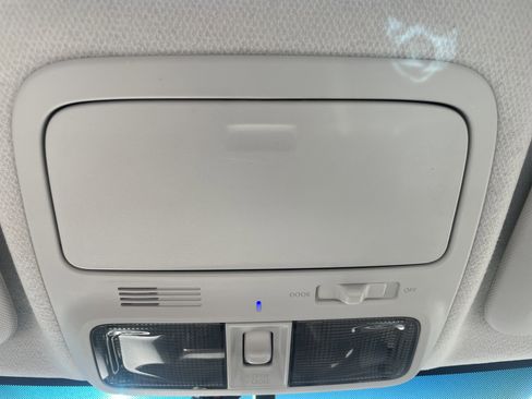 Used 2012 Subaru Forester 2.5X Limited image 20