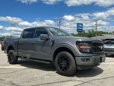 Used 2025 Ford F150 XLT w/ Equipment Group 302A MID AWD/4WD image 2