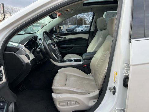 Used 2013 Cadillac SRX Premium image 16