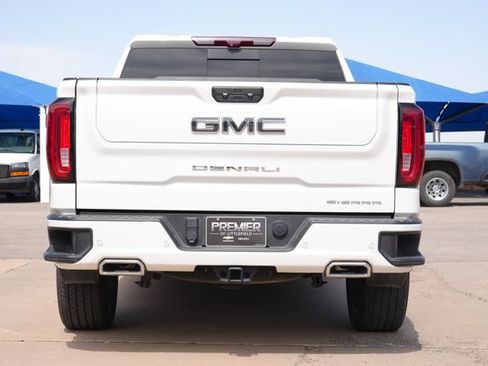 Used 2022 GMC Sierra 1500 Denali Ultimate AWD/4WD image 4