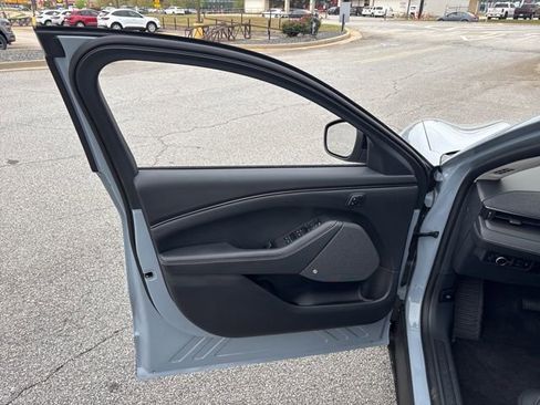 New 2026 Ford Mustang Mach-E Premium image 10