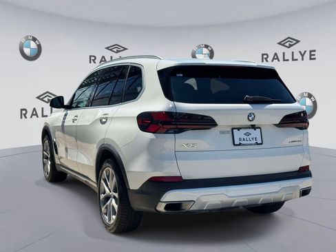 Certified 2024 BMW X5 xDrive40i w/ Premium Package AWD/4WD image 8