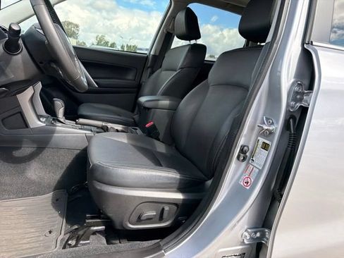 Used 2016 Subaru Forester 2.5i Touring w/ Eyesight & Navigation System AWD/4WD image 12