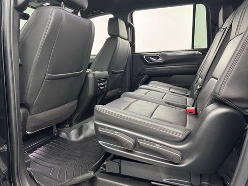 Used 2023 Chevrolet Suburban RST w/ Luxury Package AWD/4WD image 44