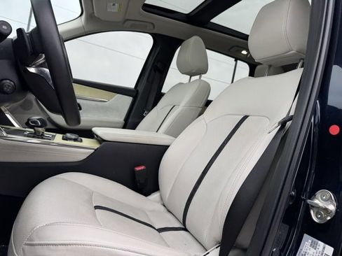 Certified 2025 MAZDA CX-90 3.3 Turbo S w/ Premium Plus image 9