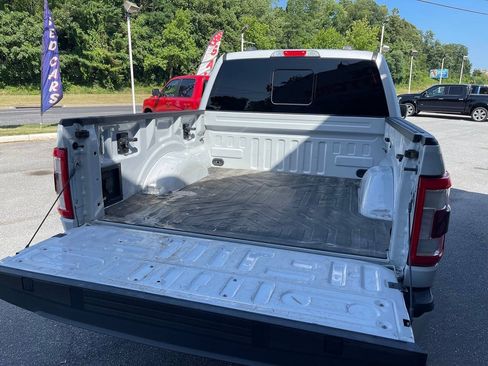 Used 2021 Ford F150 Lariat AWD/4WD image 7
