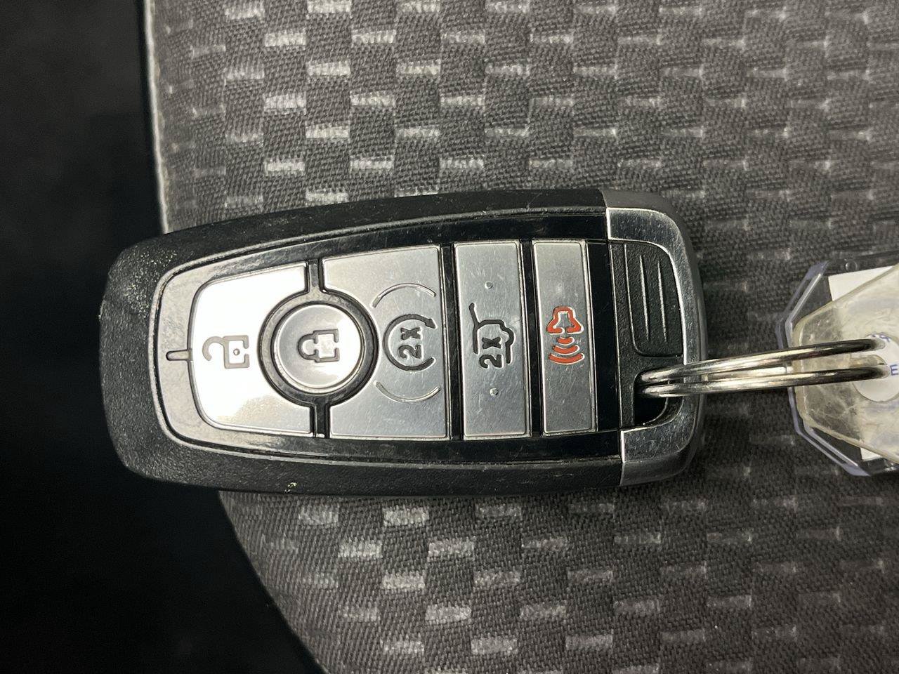 Certified 2023 Ford Escape SE FWD image 25