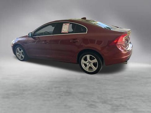 Used 2013 Volvo S60 T5 FWD image 4