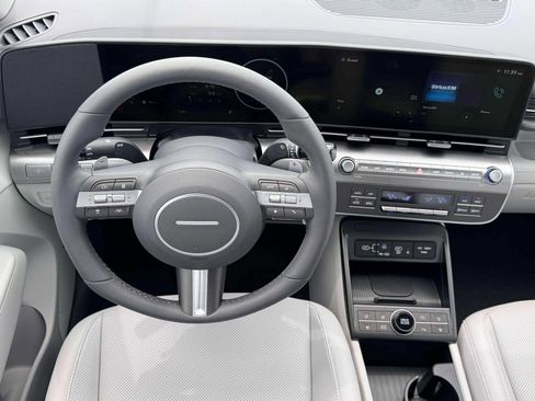Used 2026 Hyundai Kona Limited FWD image 17