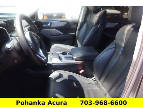 Used 2023 Acura MDX FWD w/ Technology Package image 27