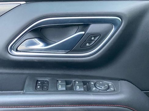 Used 2021 Chevrolet Tahoe RST w/ Luxury Package image 21