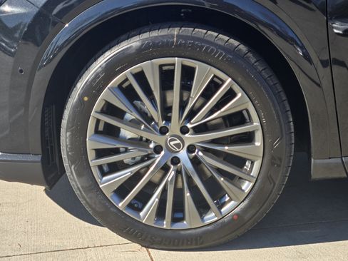 New 2026 Lexus RX 450h AWD image 7