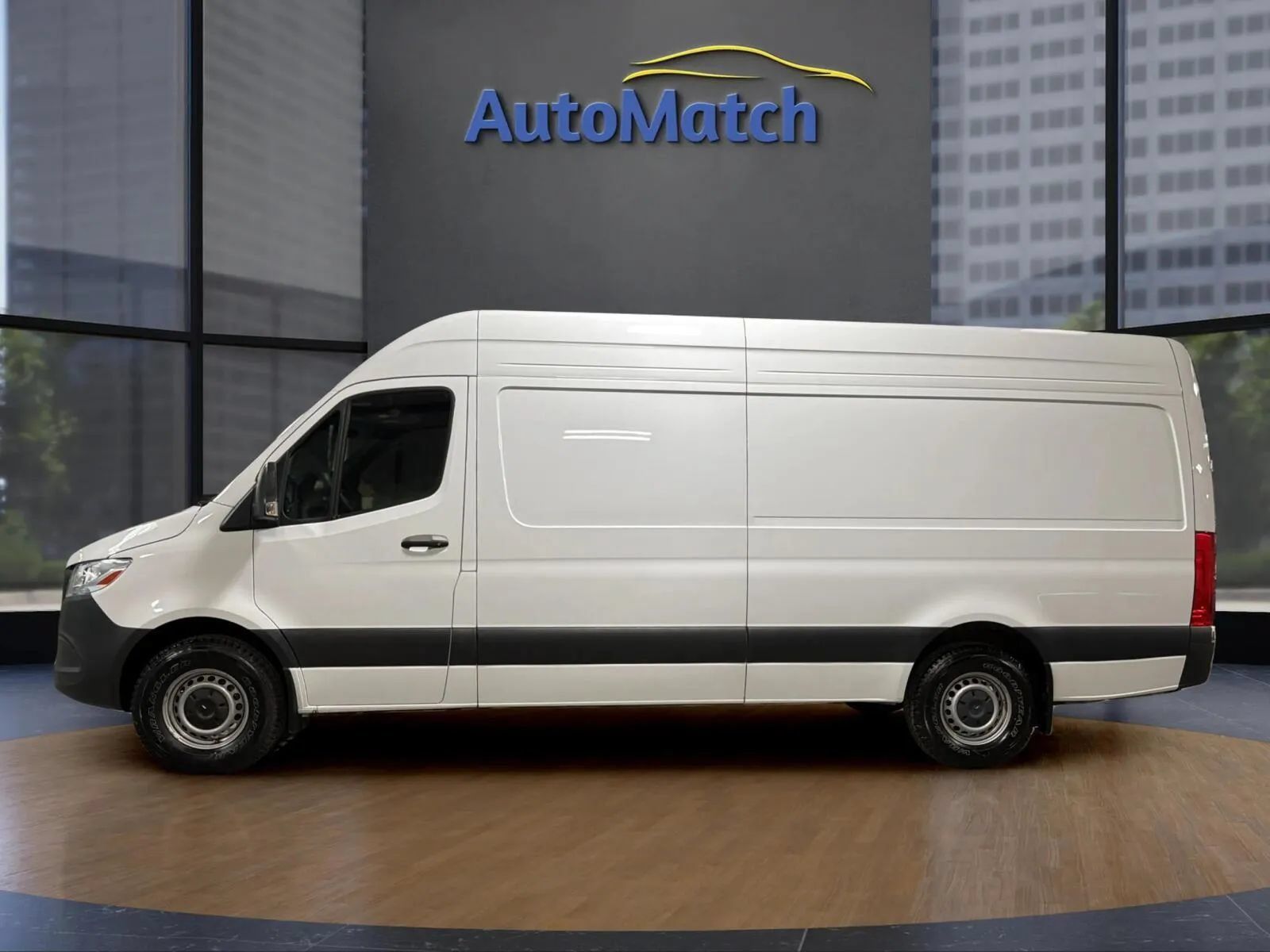 Used 2025 Mercedes-Benz Sprinter 2500 image 6