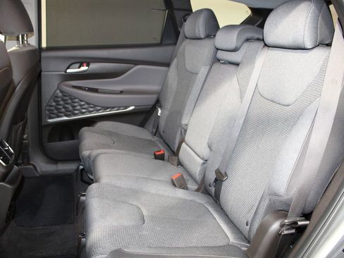 Used 2019 Hyundai Santa Fe SEL image 18