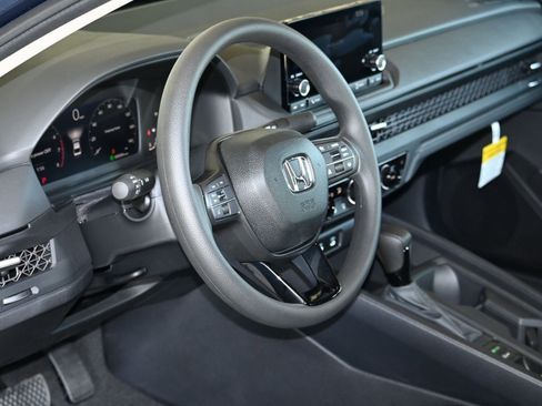 New 2025 Honda Accord SE image 15