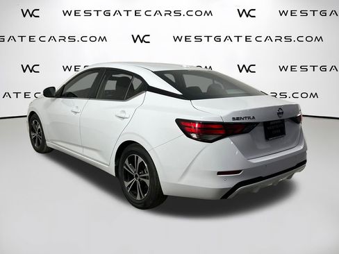 Used 2023 Nissan Sentra SV image 3