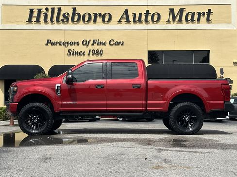 Used 2020 Ford F250 XLT w/ Tremor Off-Road Package AWD/4WD image 3