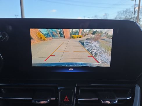 Used 2025 Chevrolet TrailBlazer LT w/ Driver Confidence Package image 26