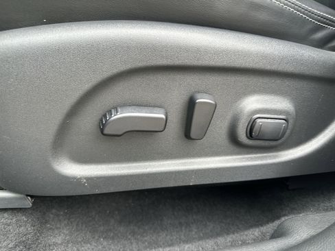 Used 2022 Nissan Murano SV AWD/4WD image 14