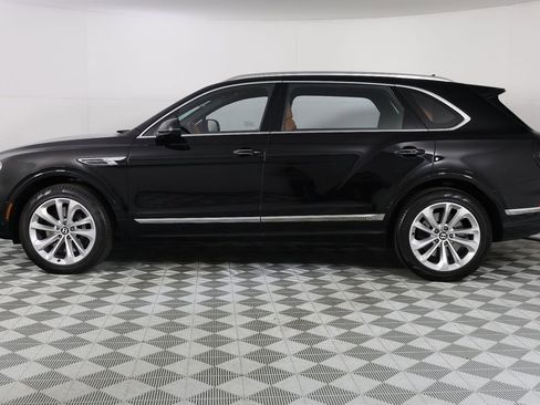 Certified 2023 Bentley Bentayga Extended Wheelbase image 5