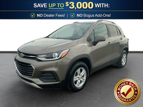 Used 2022 Chevrolet Trax LT w/ LT Convenience Package AWD/4WD image 1