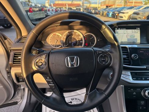 Used 2015 Honda Accord EX-L image 15