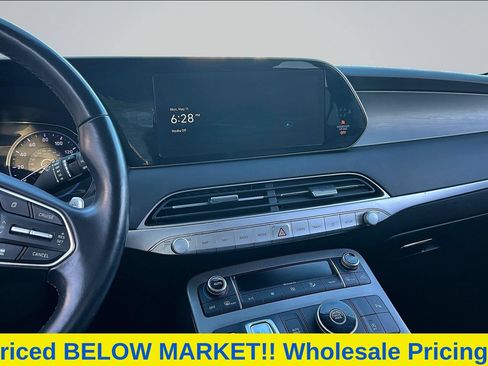 Used 2022 Hyundai Palisade SEL w/ 8P Bench Seat Package FWD image 11