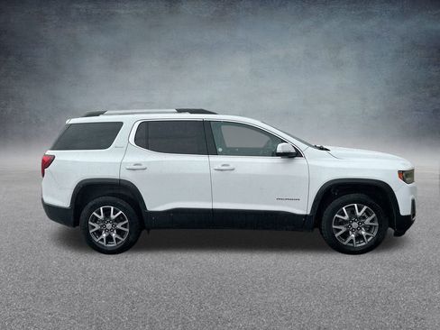 Used 2023 GMC Acadia SLT image 17