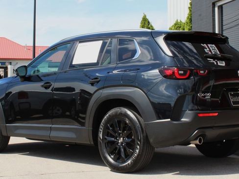 Used 2025 MAZDA CX-50 AWD 2.5 S w/ Preferred Package image 4